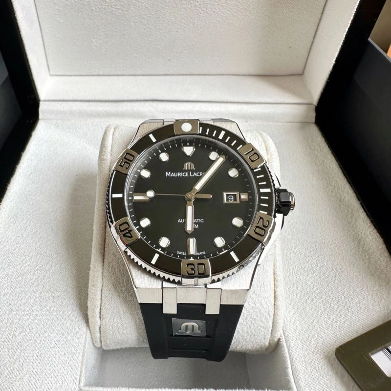 MAURICE LACROIC Watches Attractive 190021