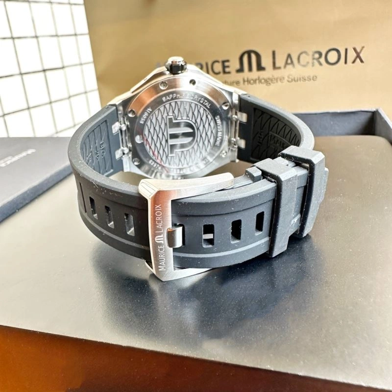 MAURICE LACROIC Watches Attractive 190021