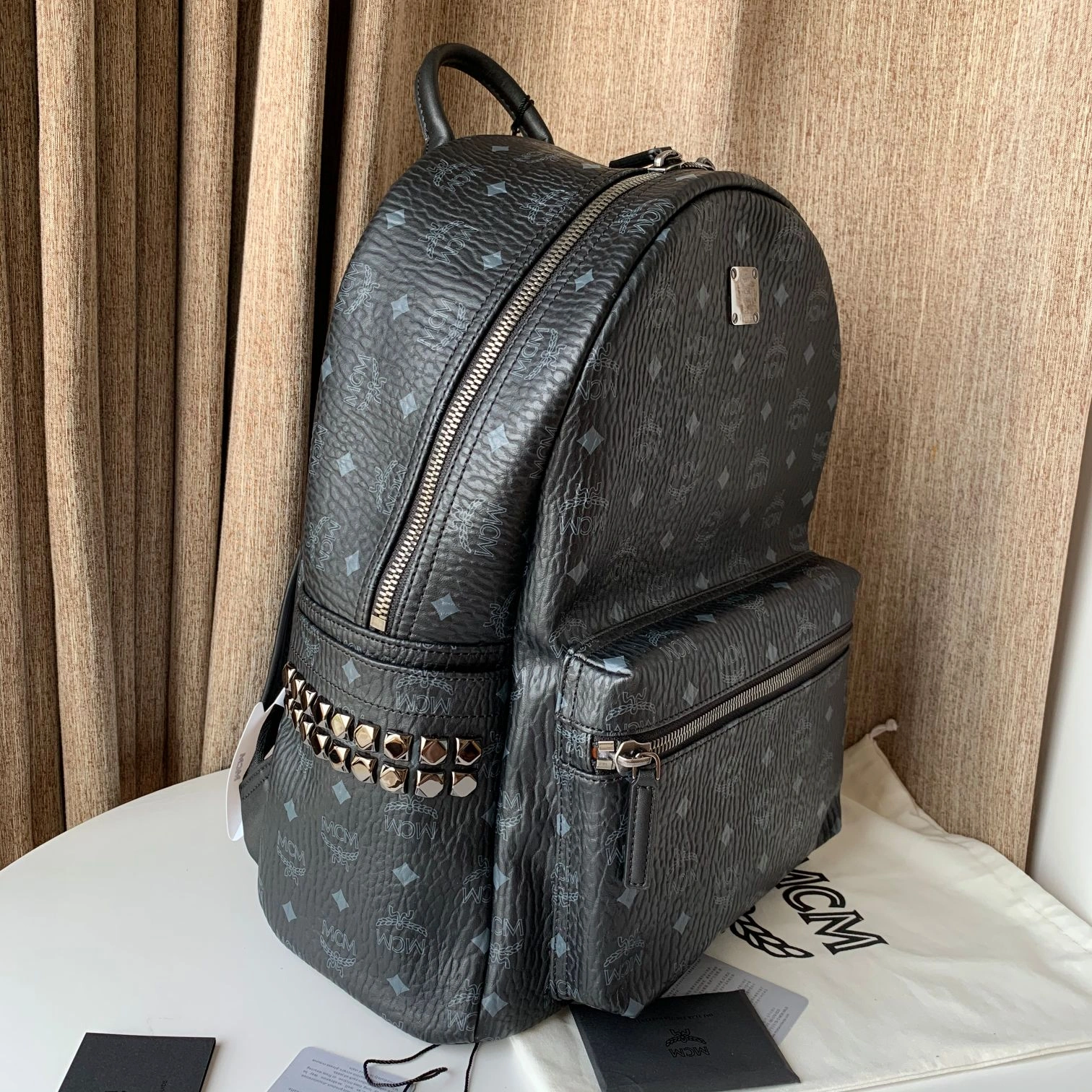 MCM Backpacks FlexibleFit 90536