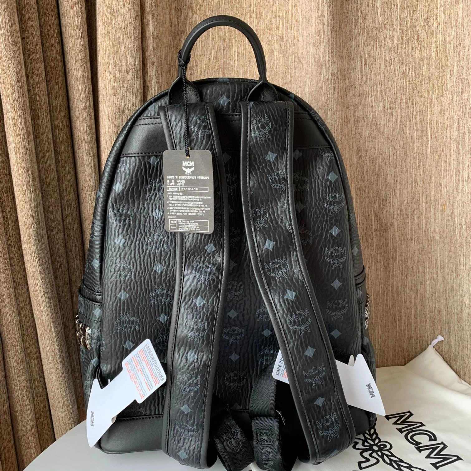 MCM Backpacks FlexibleFit 90536