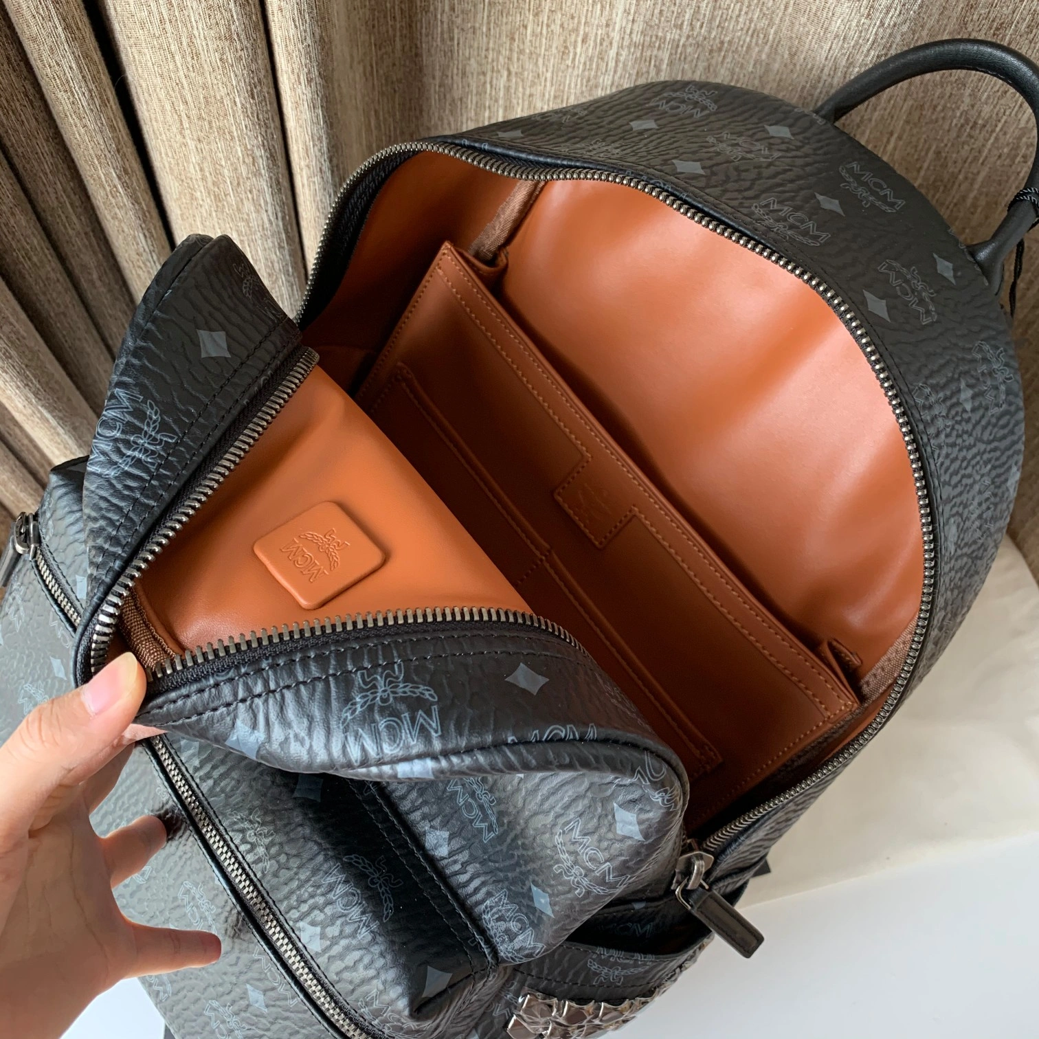 MCM Backpacks FlexibleFit 90536