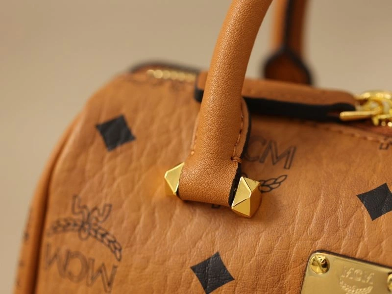 Snug MCM Boston Bags 63888