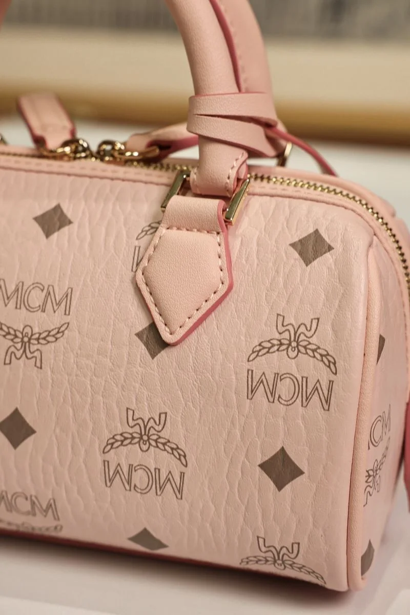 MCM Boston Bags Neat 45708