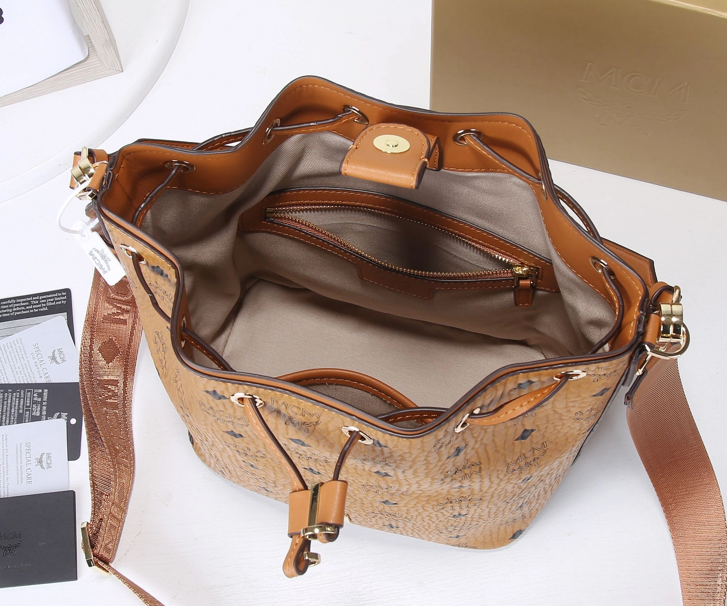 MCM Bucket Bags EasyMatch 90530