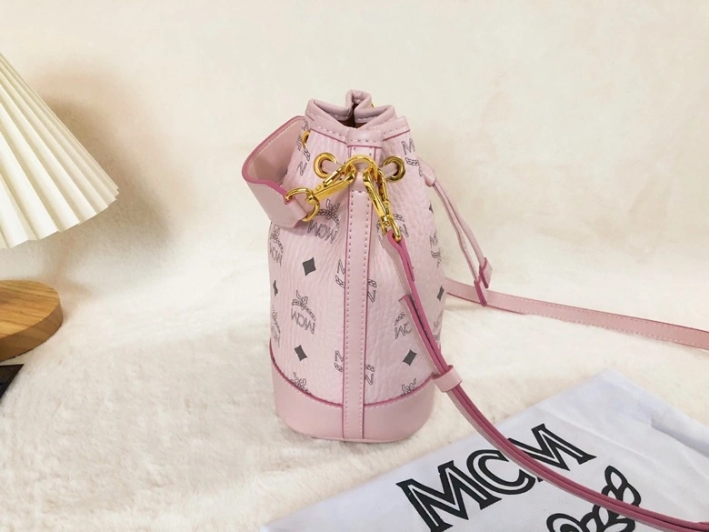 RelaxedFit MCM Bucket Bags 90529