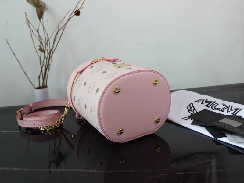 MCM Bucket Bags Supportive 90389
