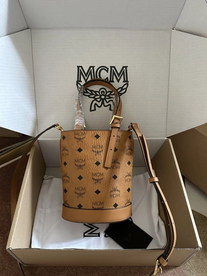 Stretchable MCM Bucket Bags 80559