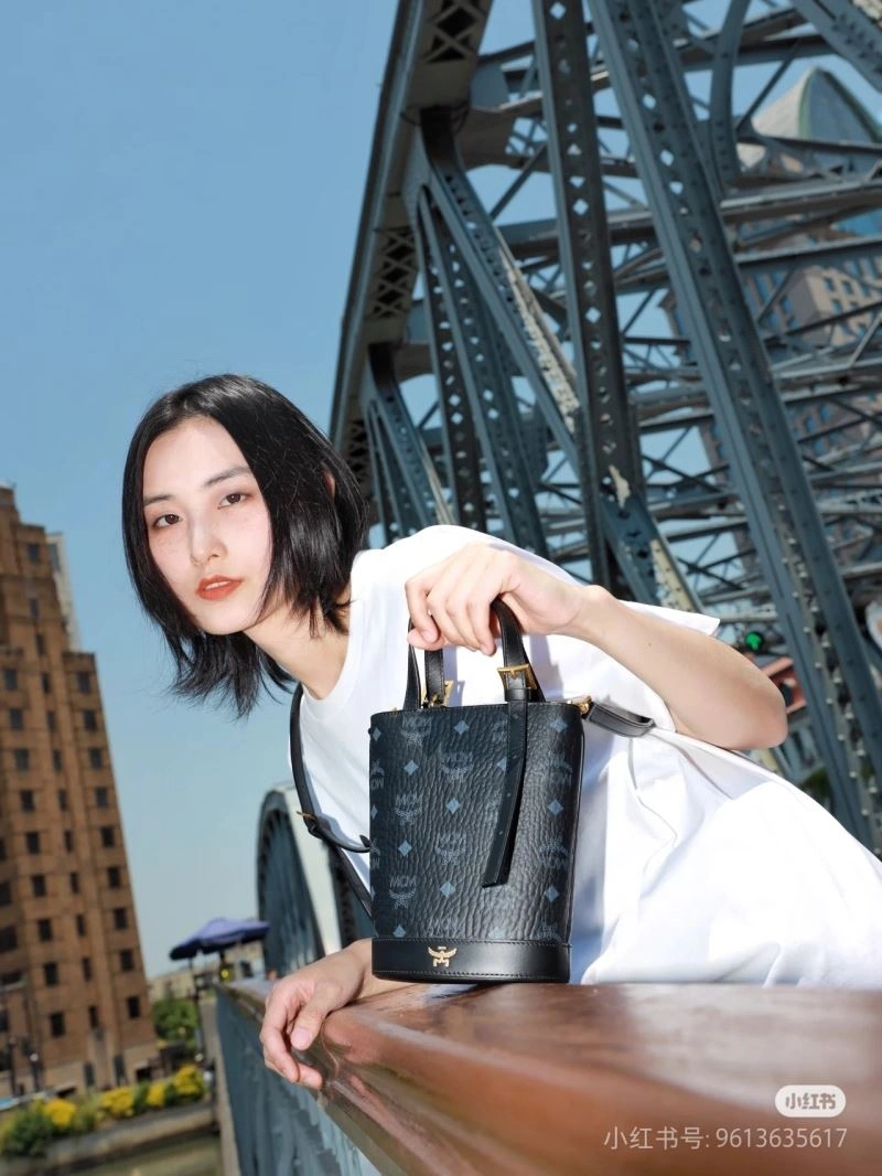 Sleek MCM Bucket Bags 64166