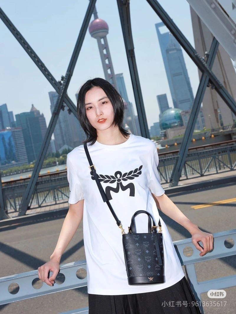 Sleek MCM Bucket Bags 64166