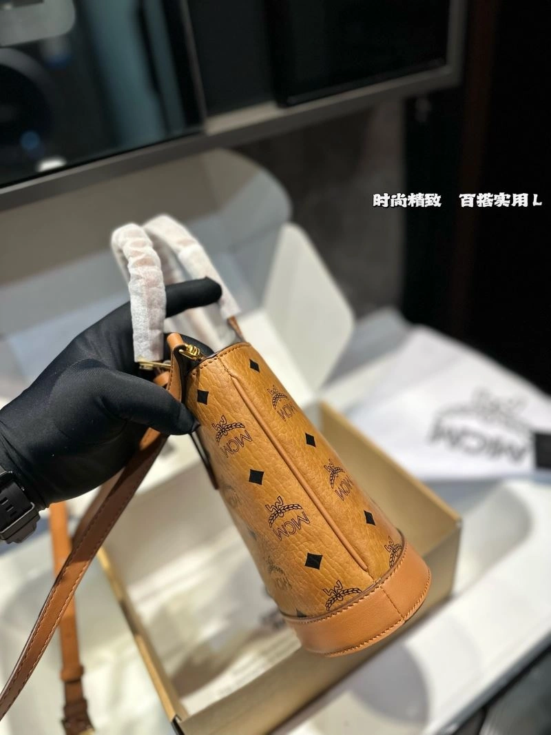 MCM Bucket Bags Refined 85968