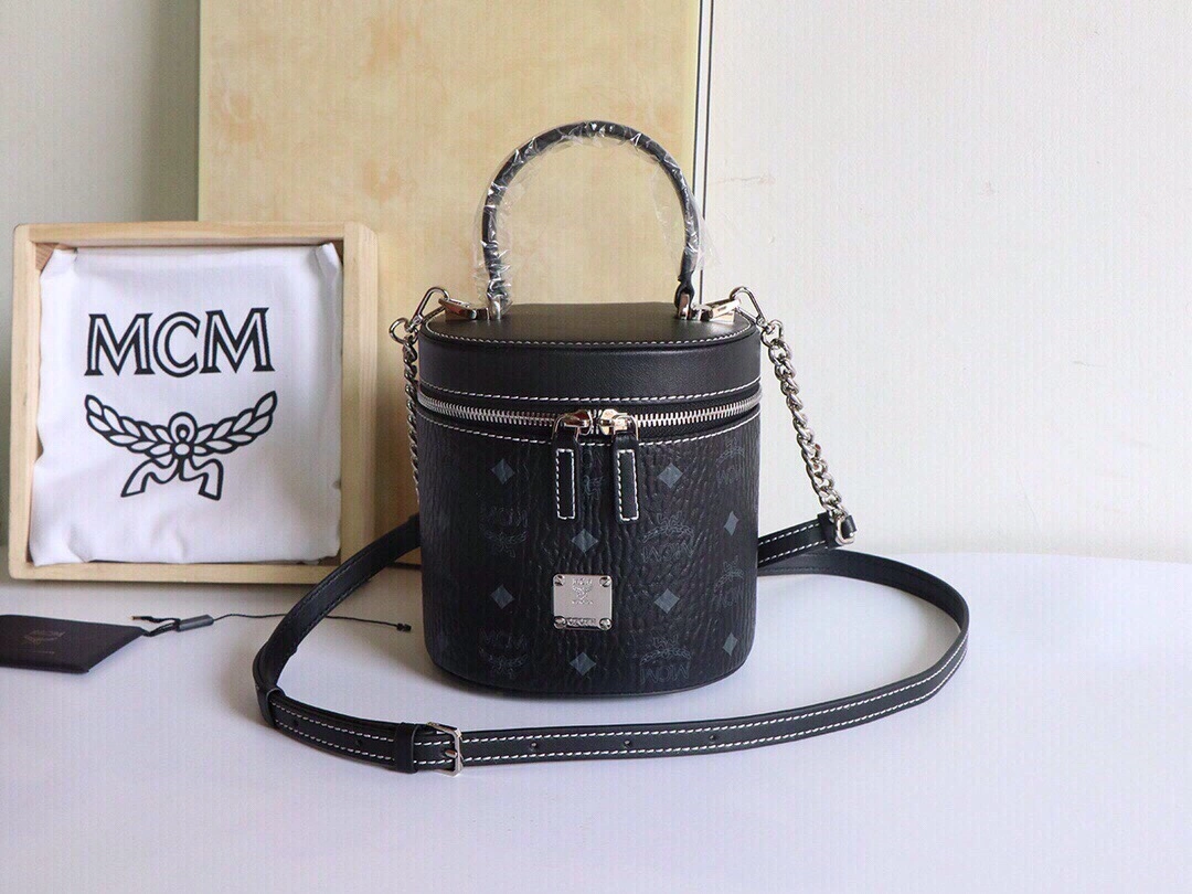 MCM Cosmetic Bags QuickDry 90517