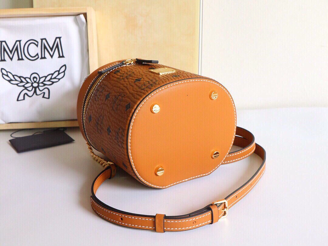 MCM Cosmetic Bags Sophisticated 90523