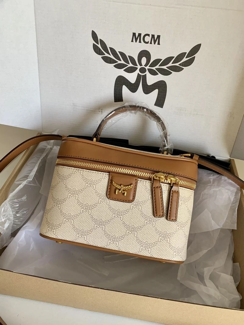 MCM Cosmetic Bags Packable 63733