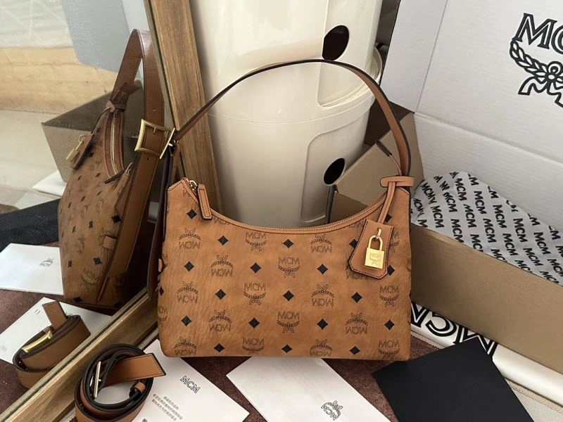 SmoothTexture MCM Hobo Bags 89768