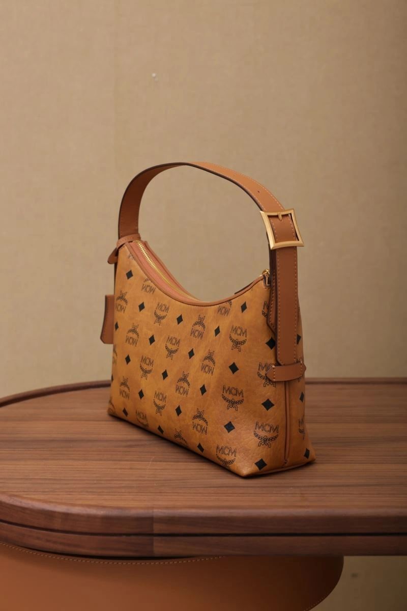 MCM Hobo Bags Thermal 80562