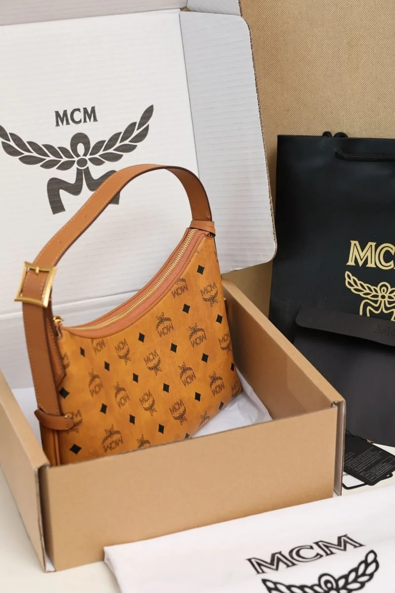 MCM Hobo Bags Chic 45670