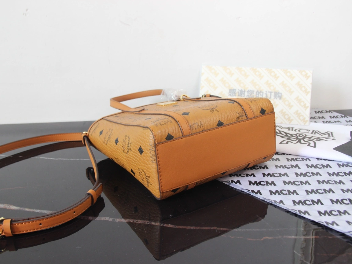 RelaxedFit MCM Pillow Bags 90519
