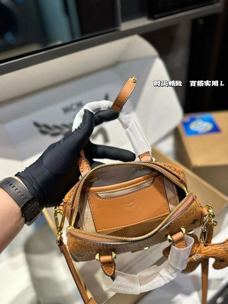 Compact MCM Pillow Bags 85878