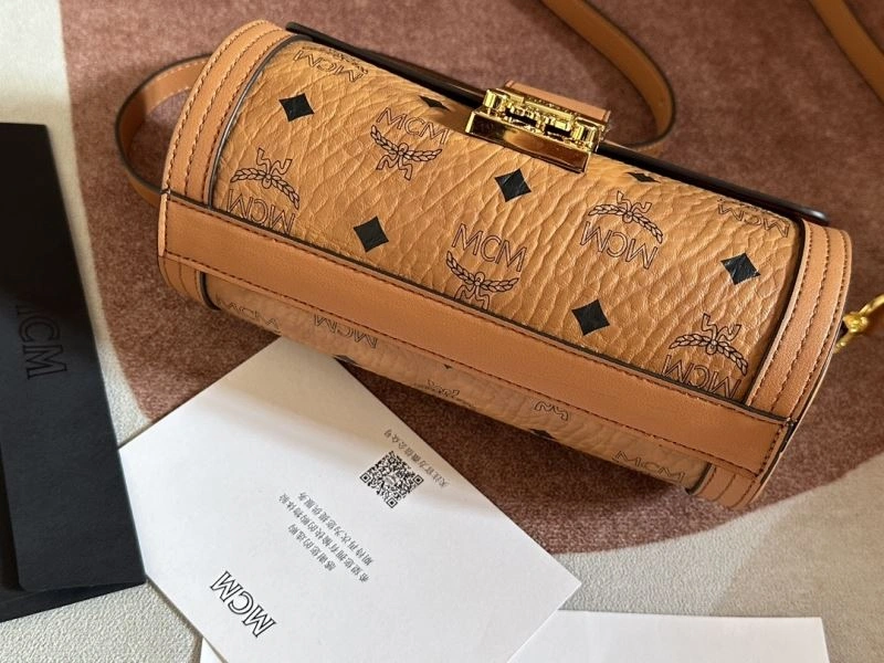 WellDesigned MCM Round Bags 89701
