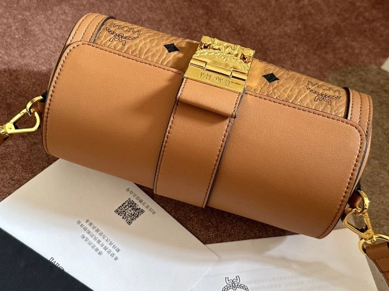 WellDesigned MCM Round Bags 89701