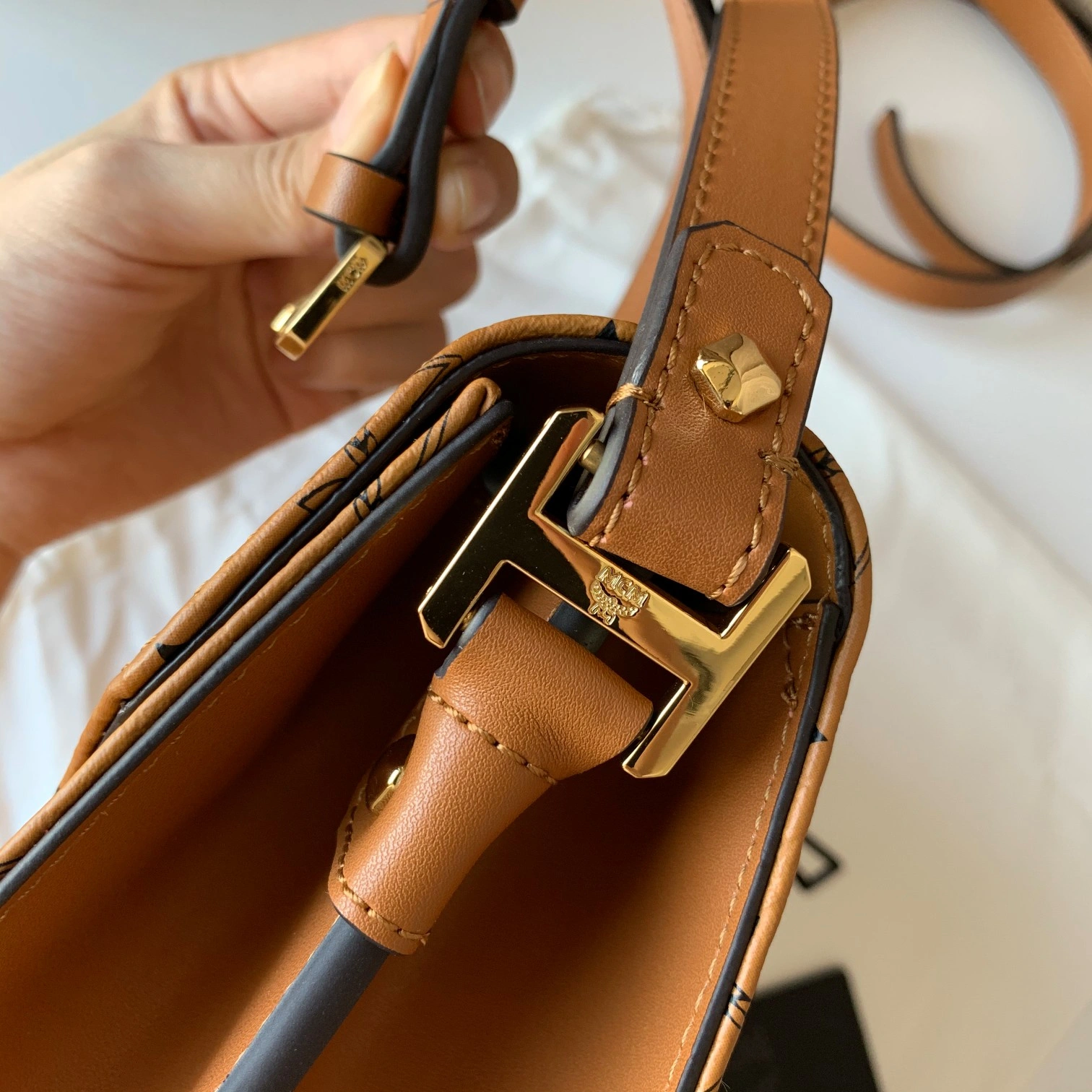 Chic MCM Satchel Bags 90476