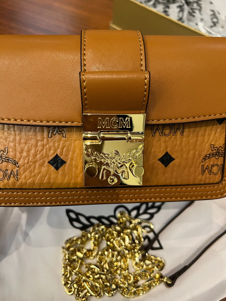 MCM Satchel Bags RelaxedFit 90477