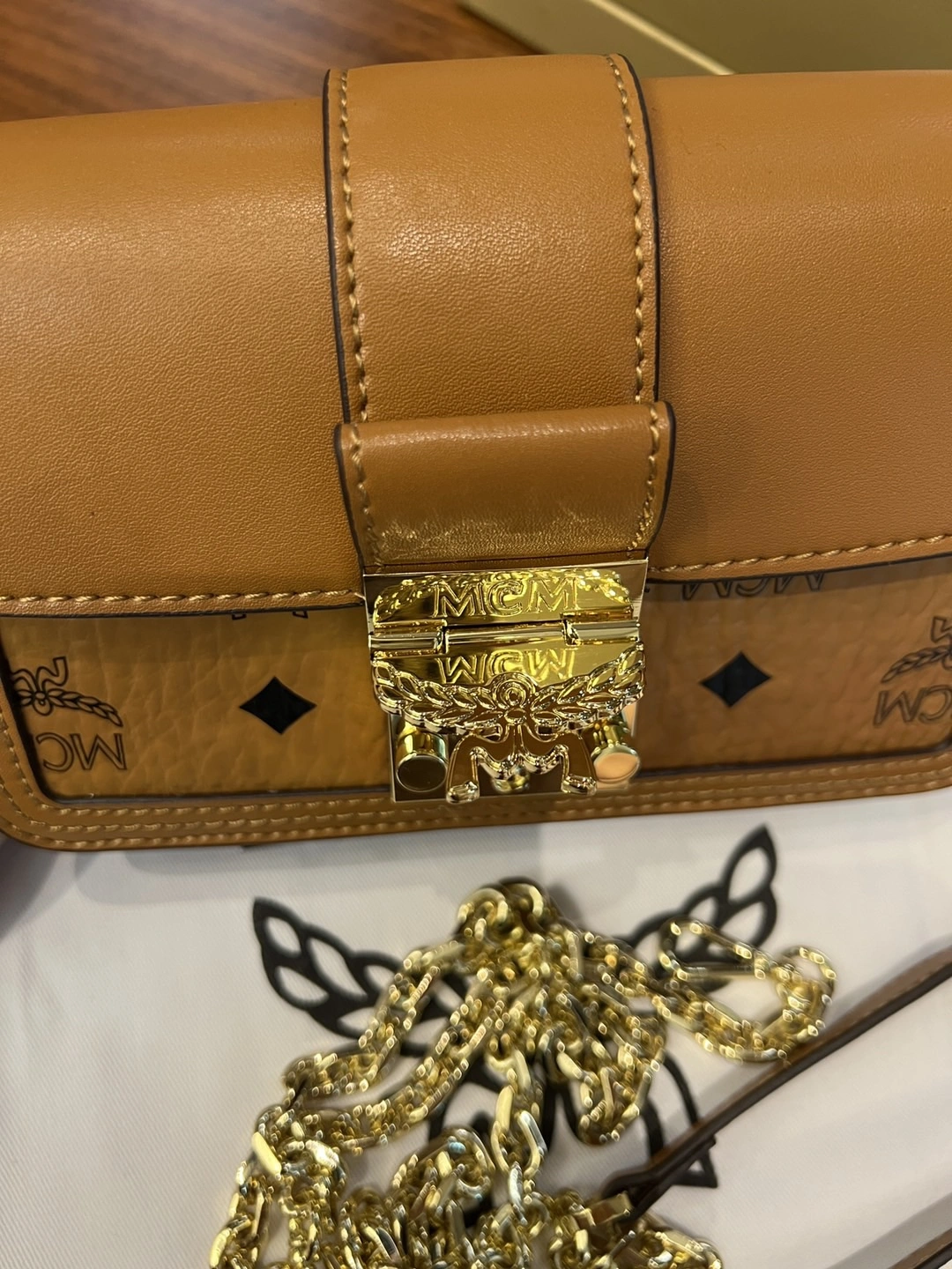 MCM Satchel Bags RelaxedFit 90477