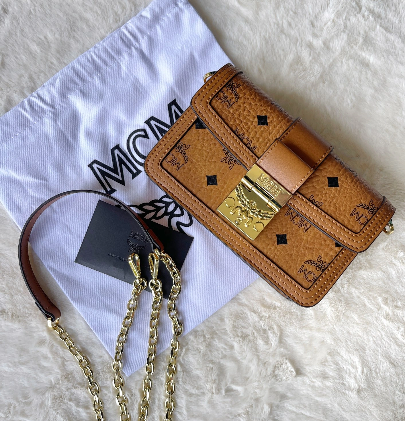 Stylish MCM Satchel Bags 90512