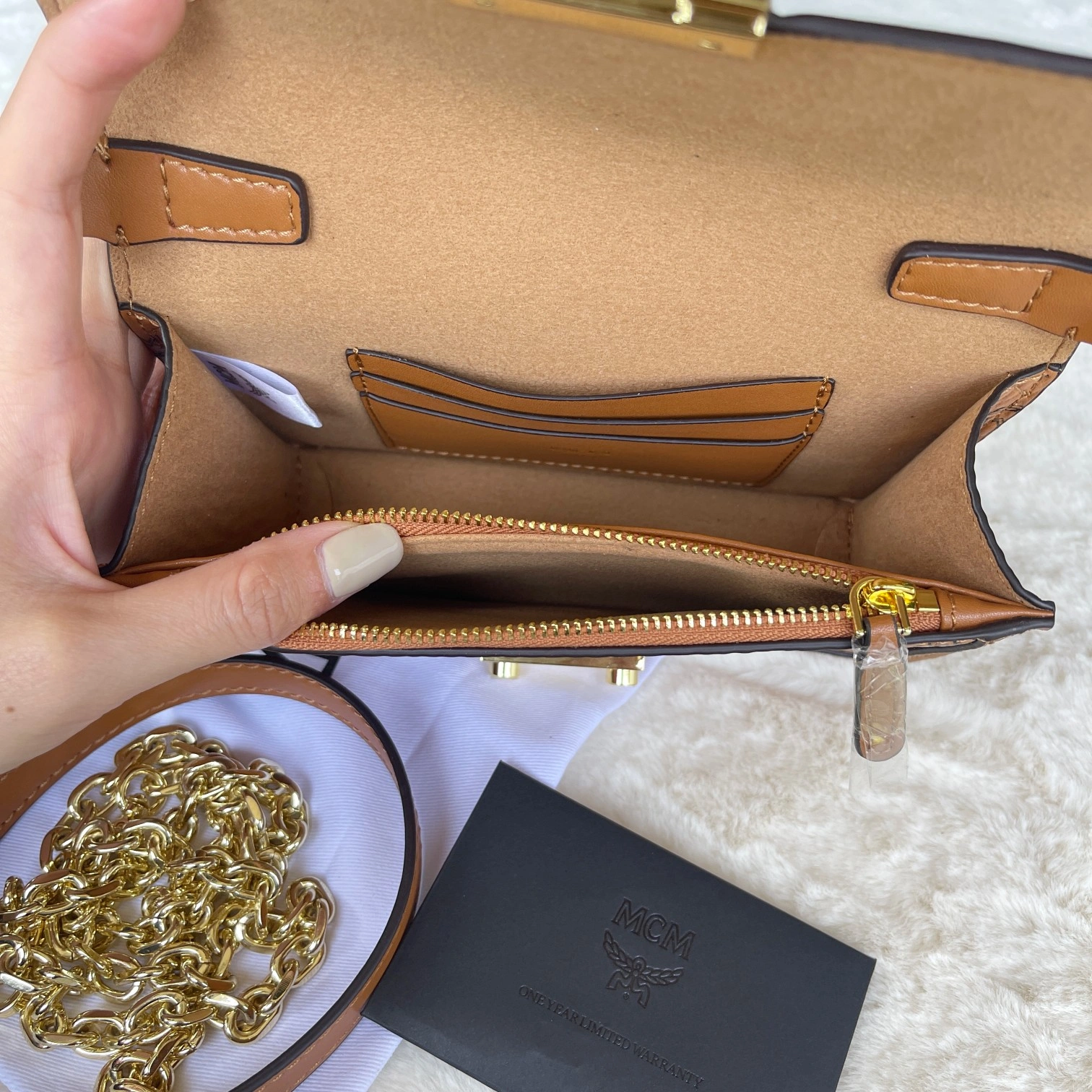 Stylish MCM Satchel Bags 90512
