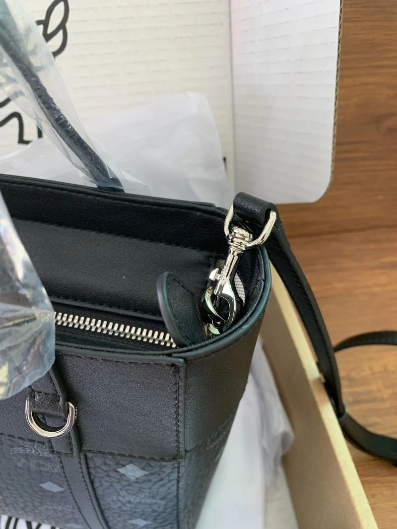 Casual MCM Shopping Bags 79033