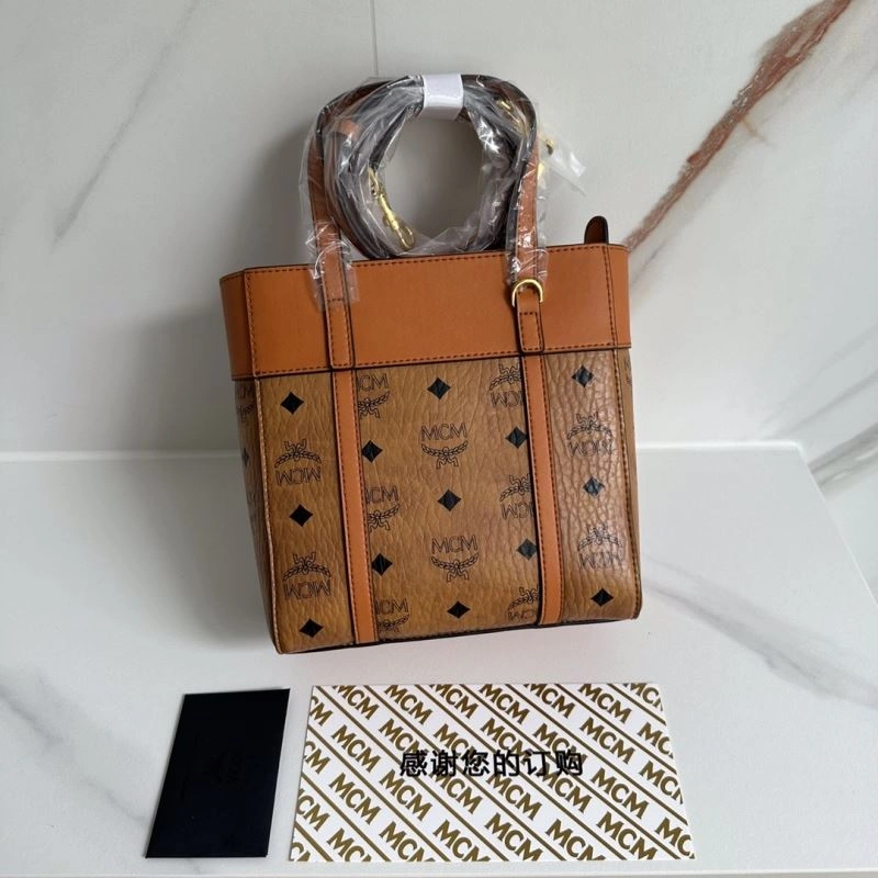 MCM Shopping Bags Durable 89722