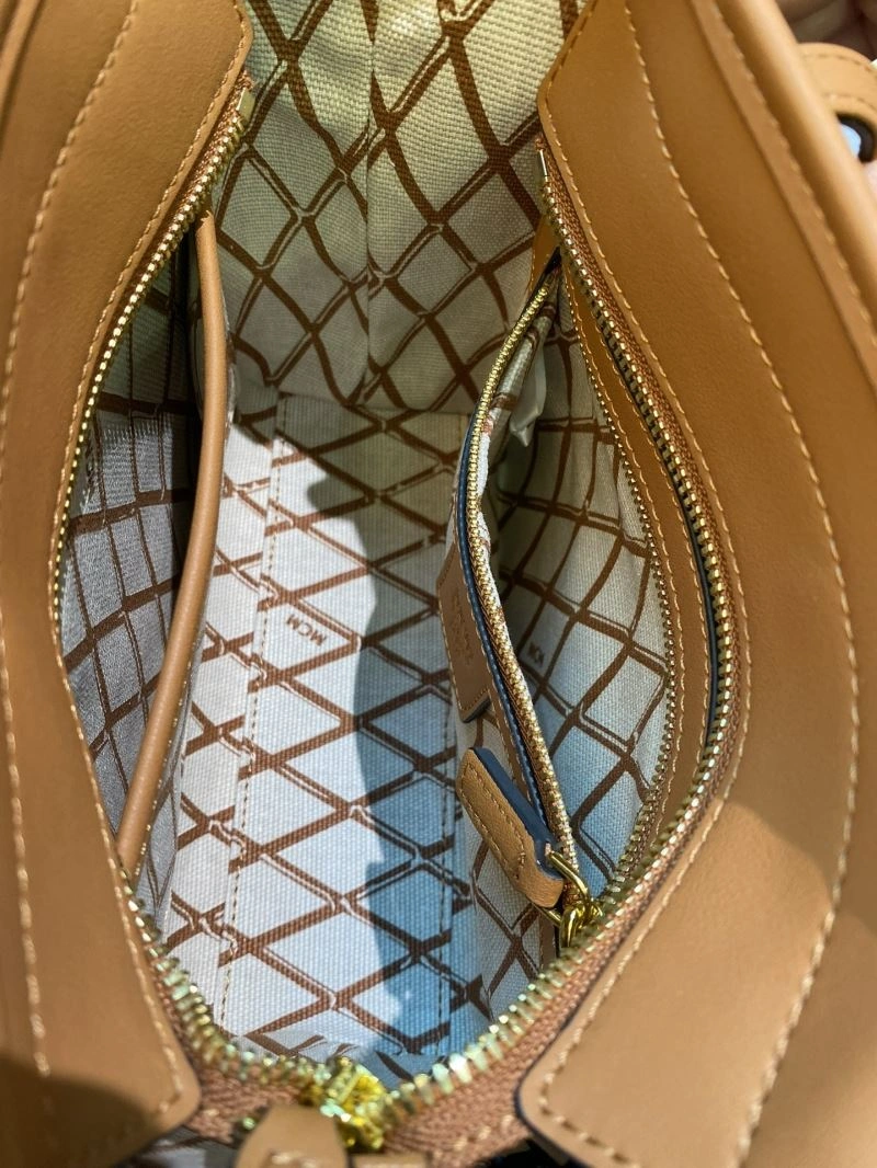 MCM Shopping Bags Cozy 89714