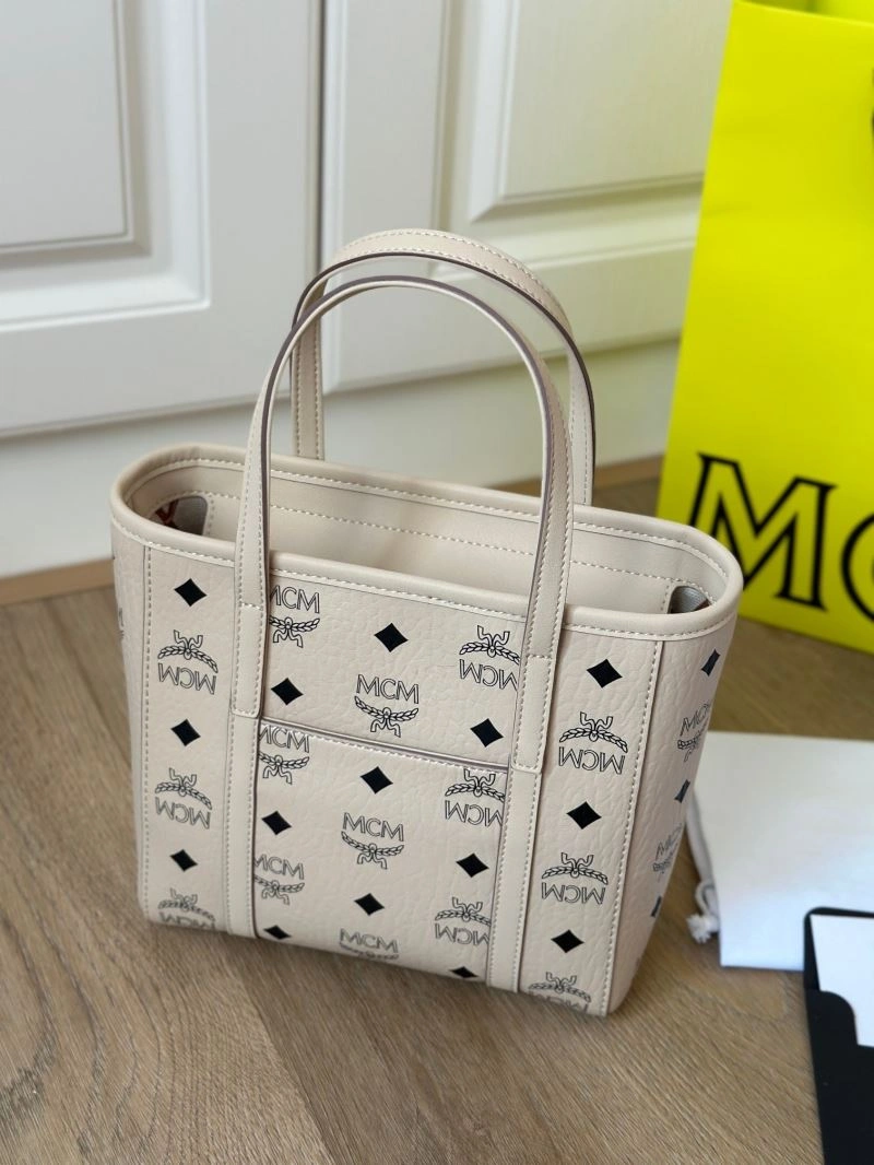 MCM Shopping Bags AllSeason 89669