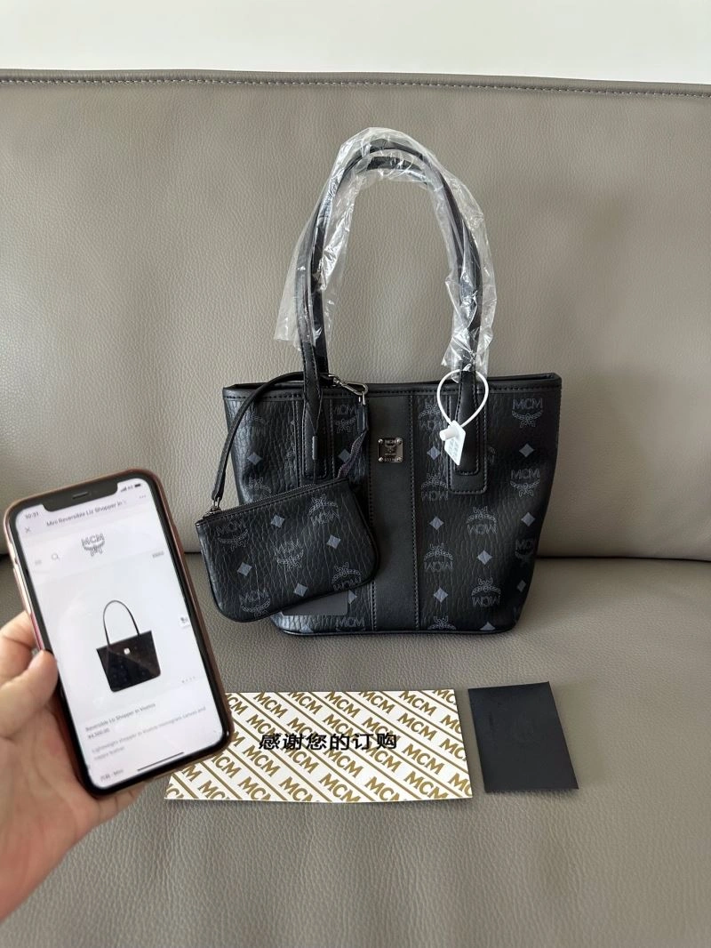 MCM Shopping Bags EasyCare 89734