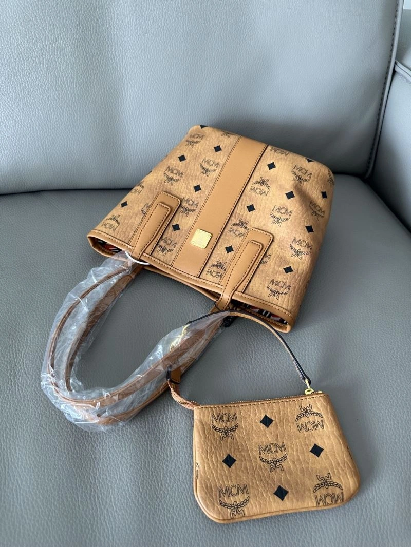 Tailored MCM Shopping Bags 89664