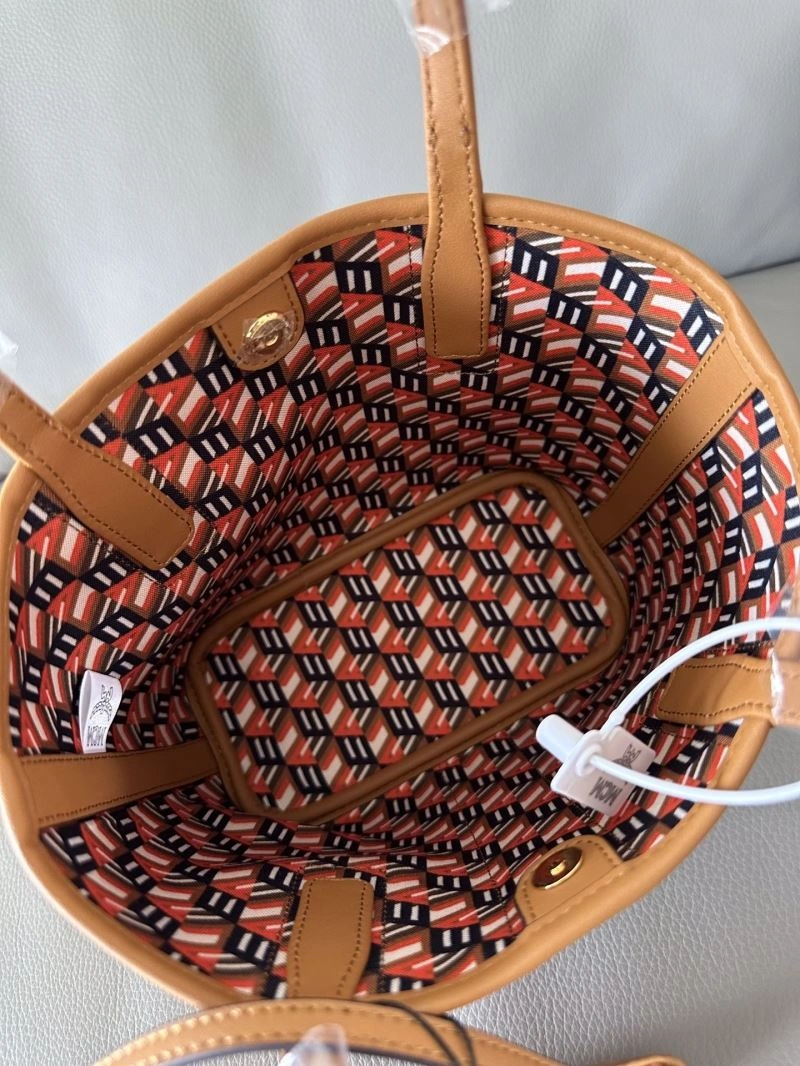 Tailored MCM Shopping Bags 89664