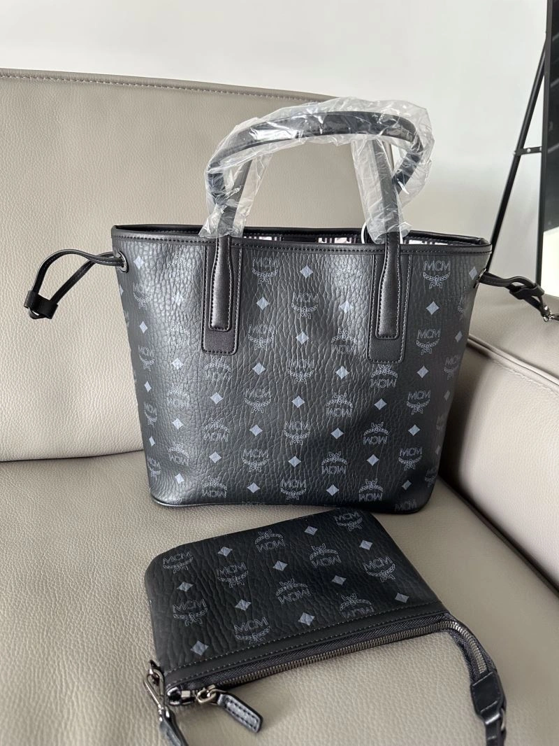MCM Shopping Bags EyeCatching 89665