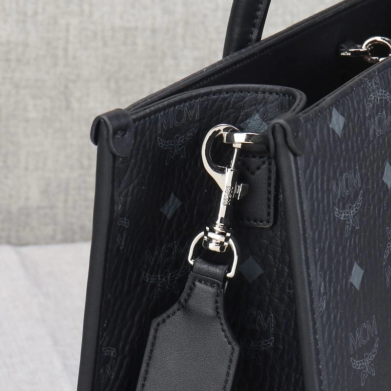 Sporty MCM Shopping Bags 89653