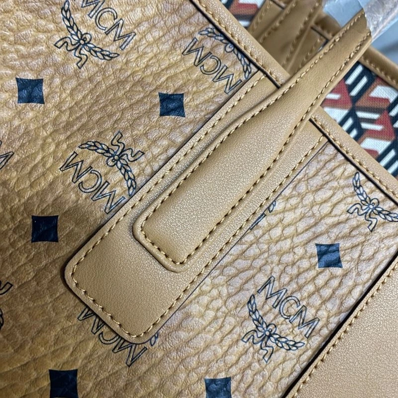 MCM Shopping Bags QuickDry 89652