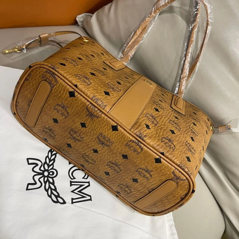 EyeCatching MCM Shopping Bags 89649