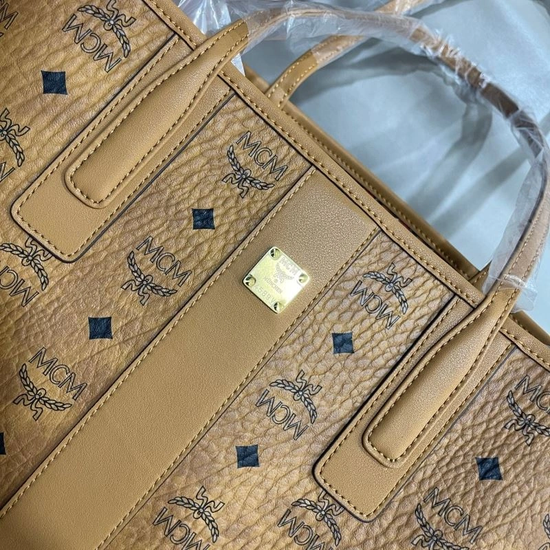 EyeCatching MCM Shopping Bags 89649