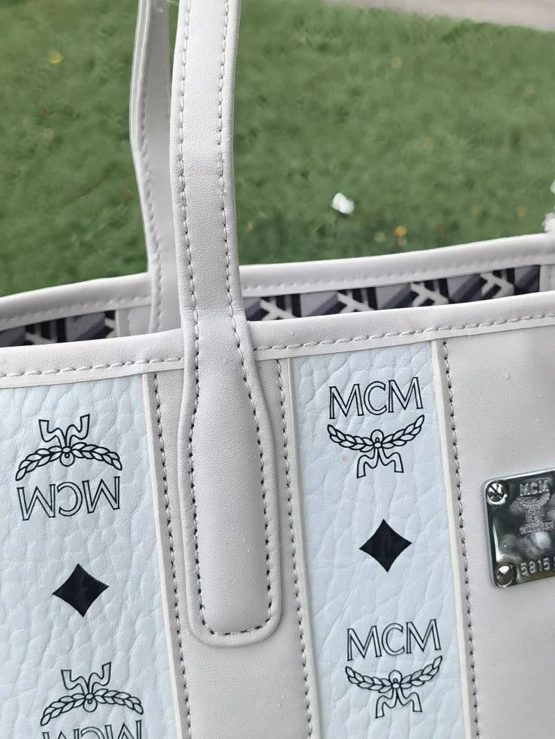 Lightweight MCM Shopping Bags 89643