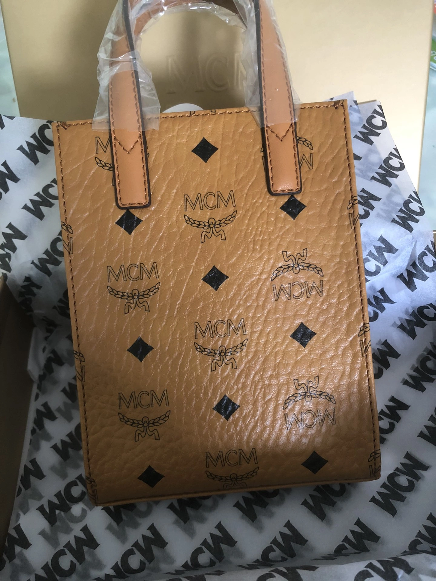 MoistureWicking MCM Shopping Bags 90463