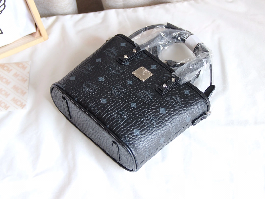 MCM Shopping Bags Sporty 90457