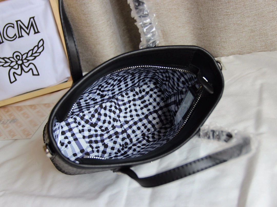 MCM Shopping Bags Sporty 90457