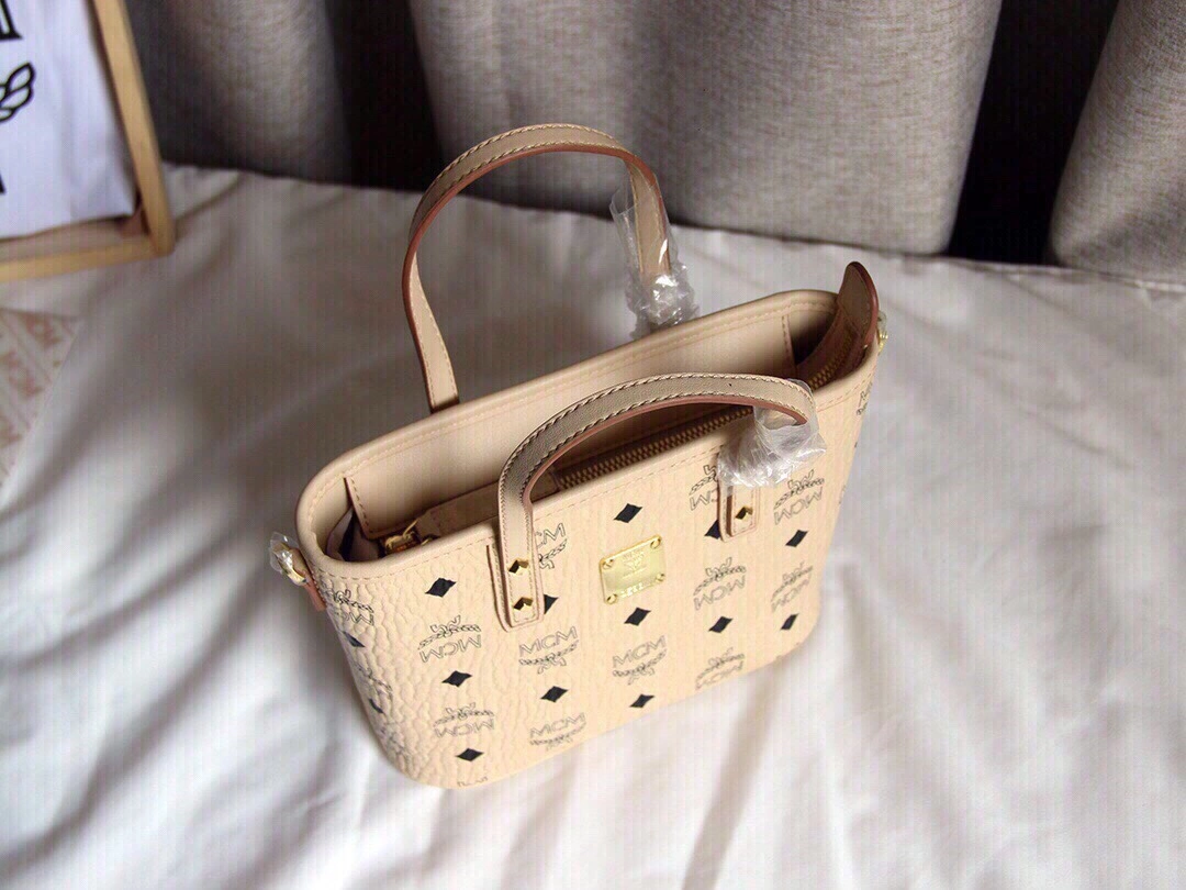Original MCM Shopping Bags 90461