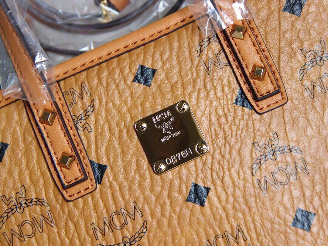 Reliable MCM Shopping Bags 90456