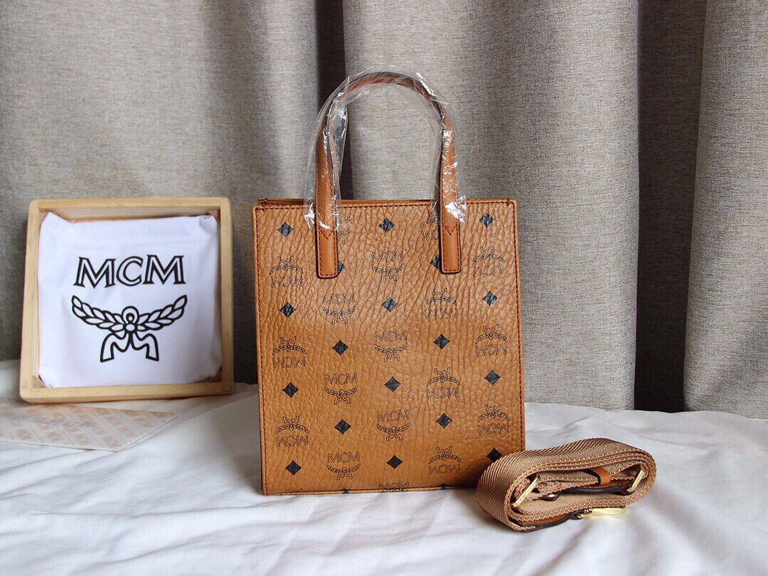 MCM Shopping Bags GoodFit 90454