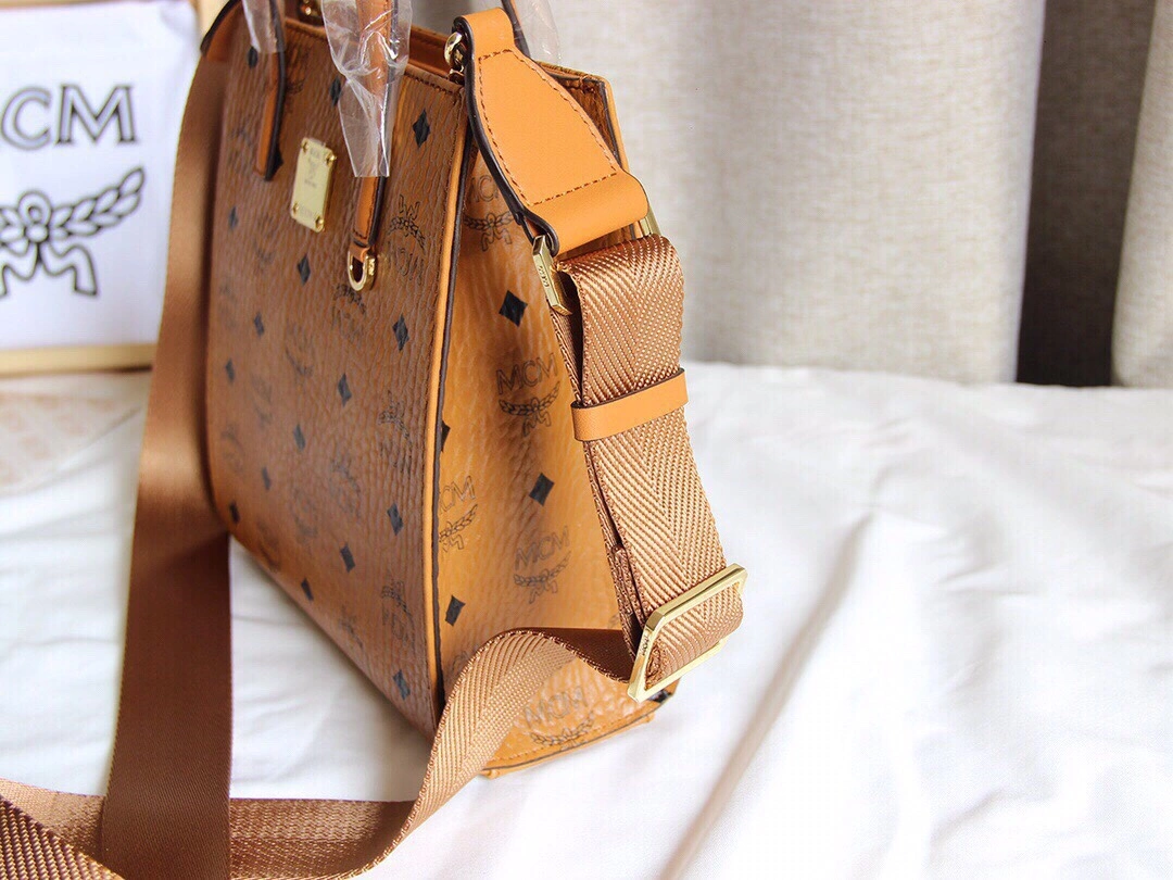 MCM Shopping Bags GoodFit 90454