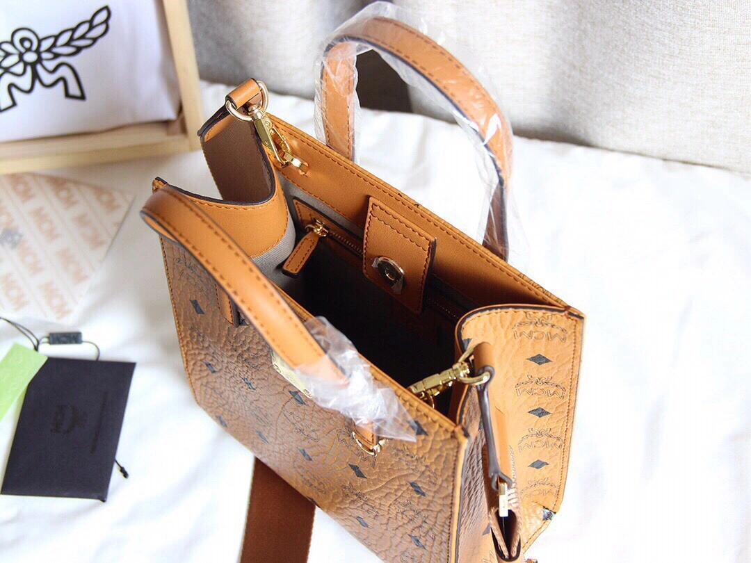MCM Shopping Bags GoodFit 90454